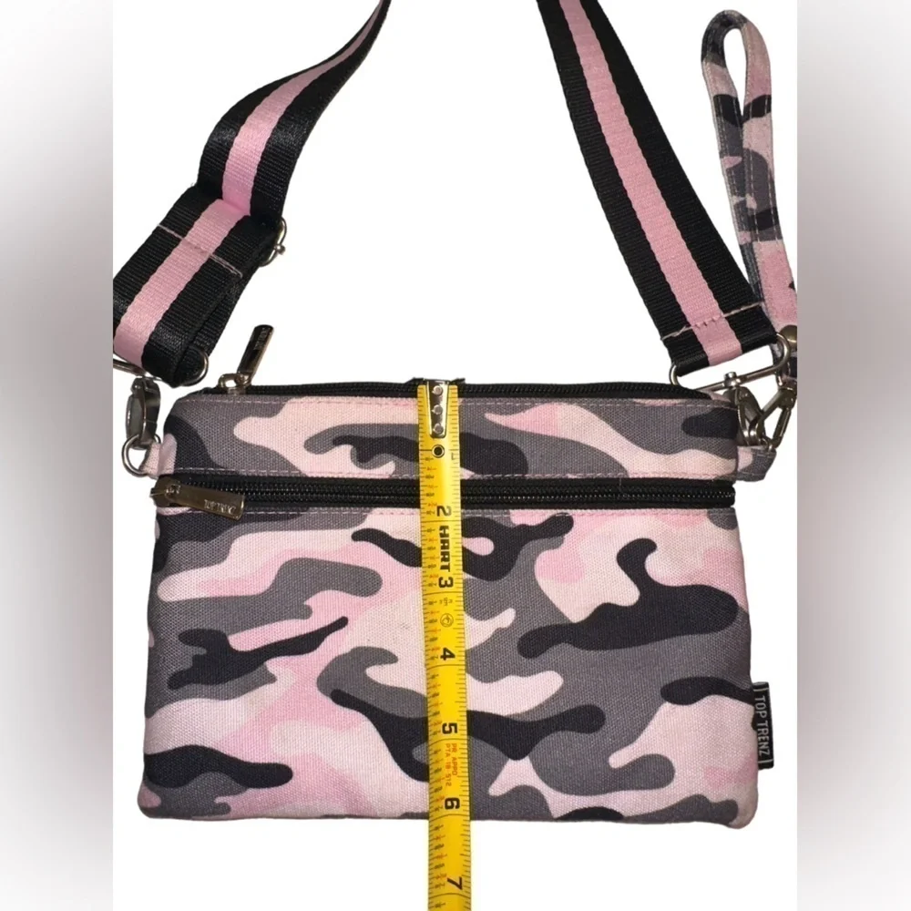 Top Trenz Inc 3 in 1 Canvas Cross Body, Mask Pouch or Fanny Pack NWOT!